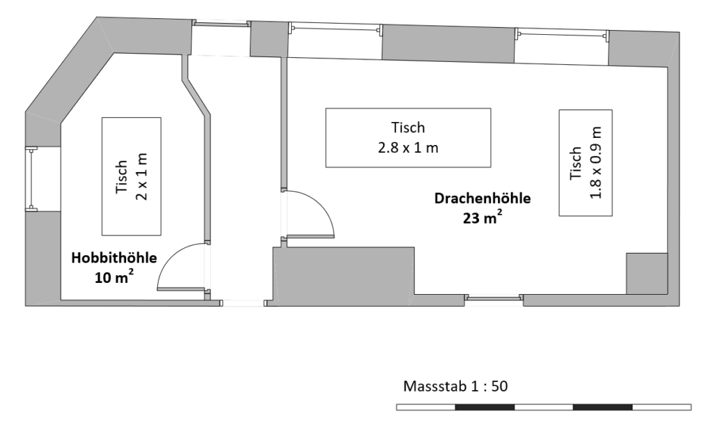 Grundriss: Hobbithöhle mit 10 Quadratmetern und einem Tisch, Drachenhöhle mit 23 Quadratmetern und zwei Tischen